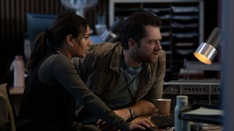 John Rebus and Siobhan Clarke frown at a computer screen