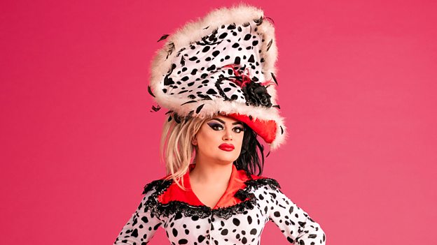 All Scaredy Kat Runway Looks DRAG RACE UK 