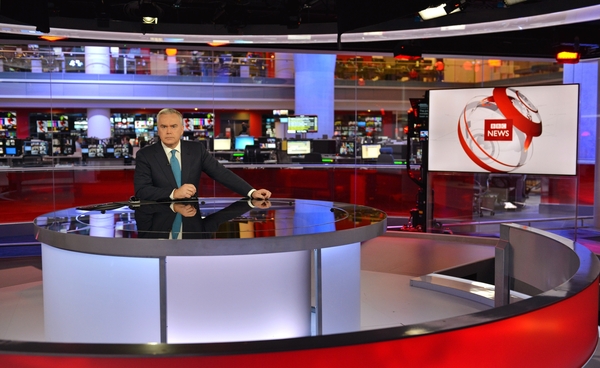 BBC News at Ten with Huw Edwards