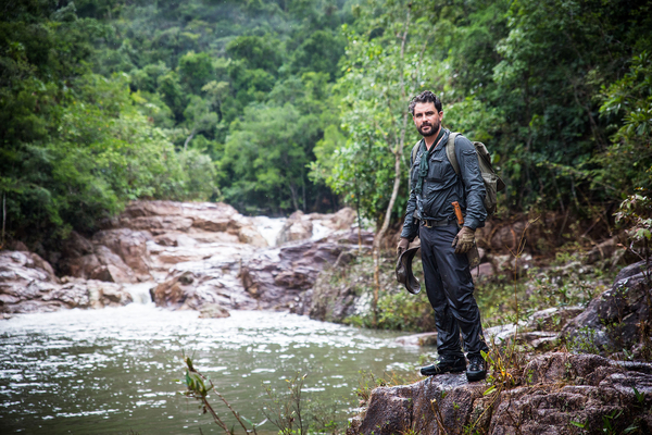Levison Wood walks through Central America (Credit: Simon Buxton / Channel 4)