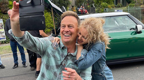 Jason Donovan and Kylie Minogue in the Neighbours finale (credit: Channel 5)