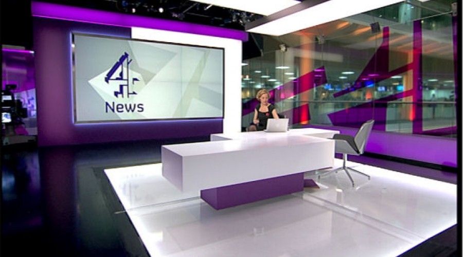 Channel 4 News anchor Cathy Newman in the studio (Credit: Channel 4 News/ITN)