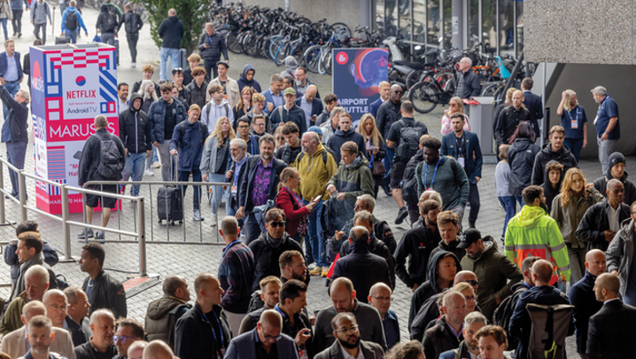 The queue to enter this year's IBC